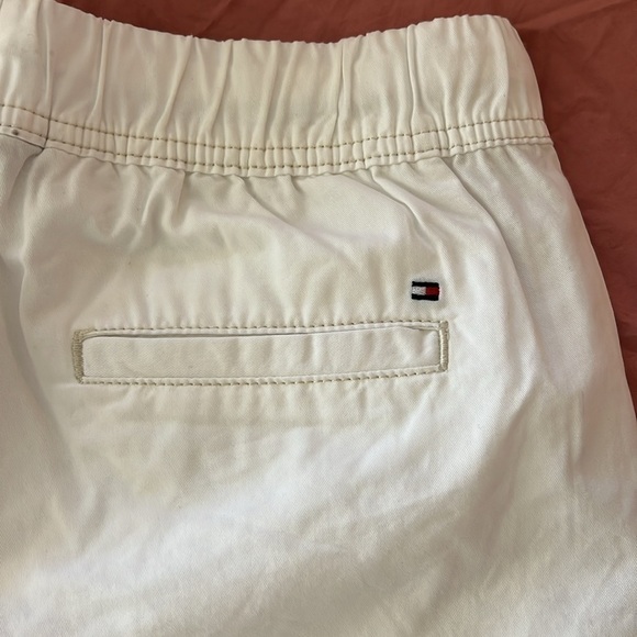 Tommy Hilfiger Boys Large 14/16 white drawstring shorts - Picture 6 of 6